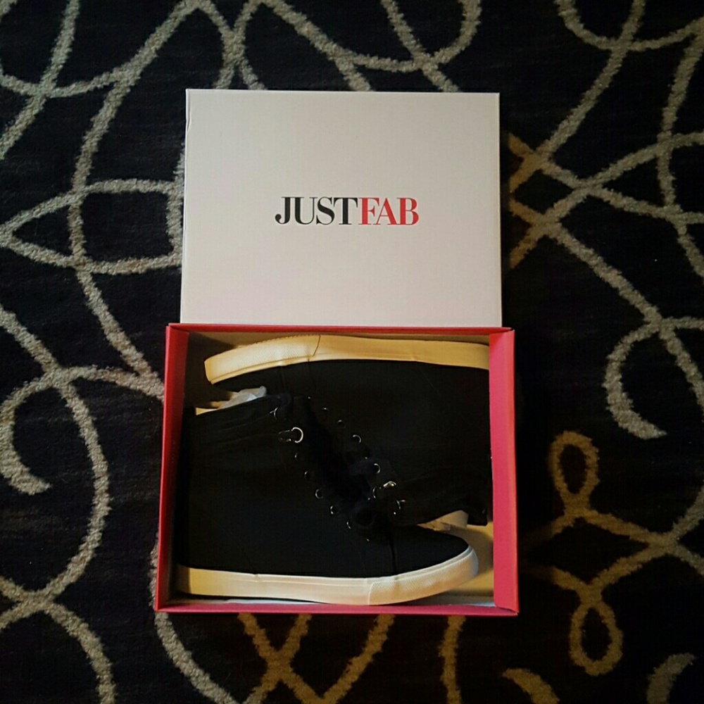 Justfab Faria shoes size 10